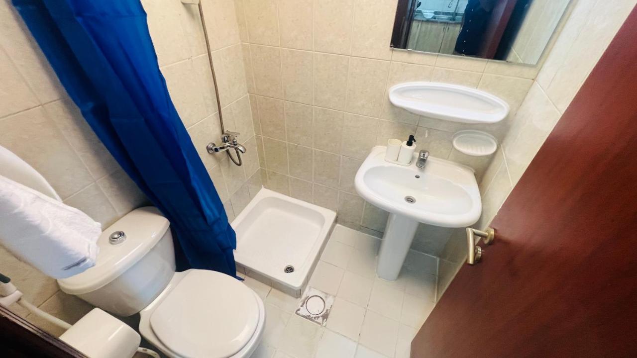 Newly Furnished Cozy One Bed Room Apartment 2 Bathroom City View Dubai Exterior foto